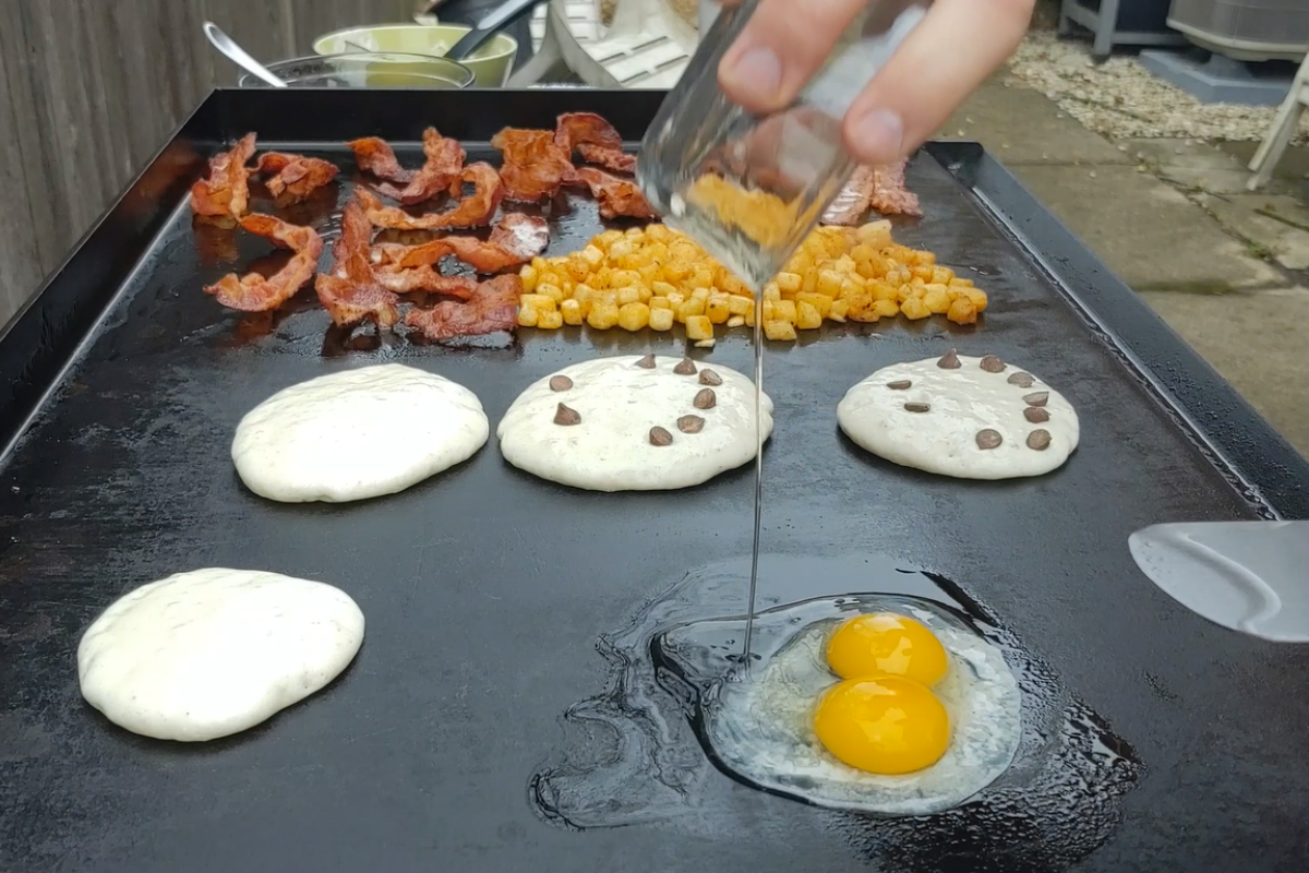 Breakfast on a Blackstone Griddle: A Beginners Step by Step Guide